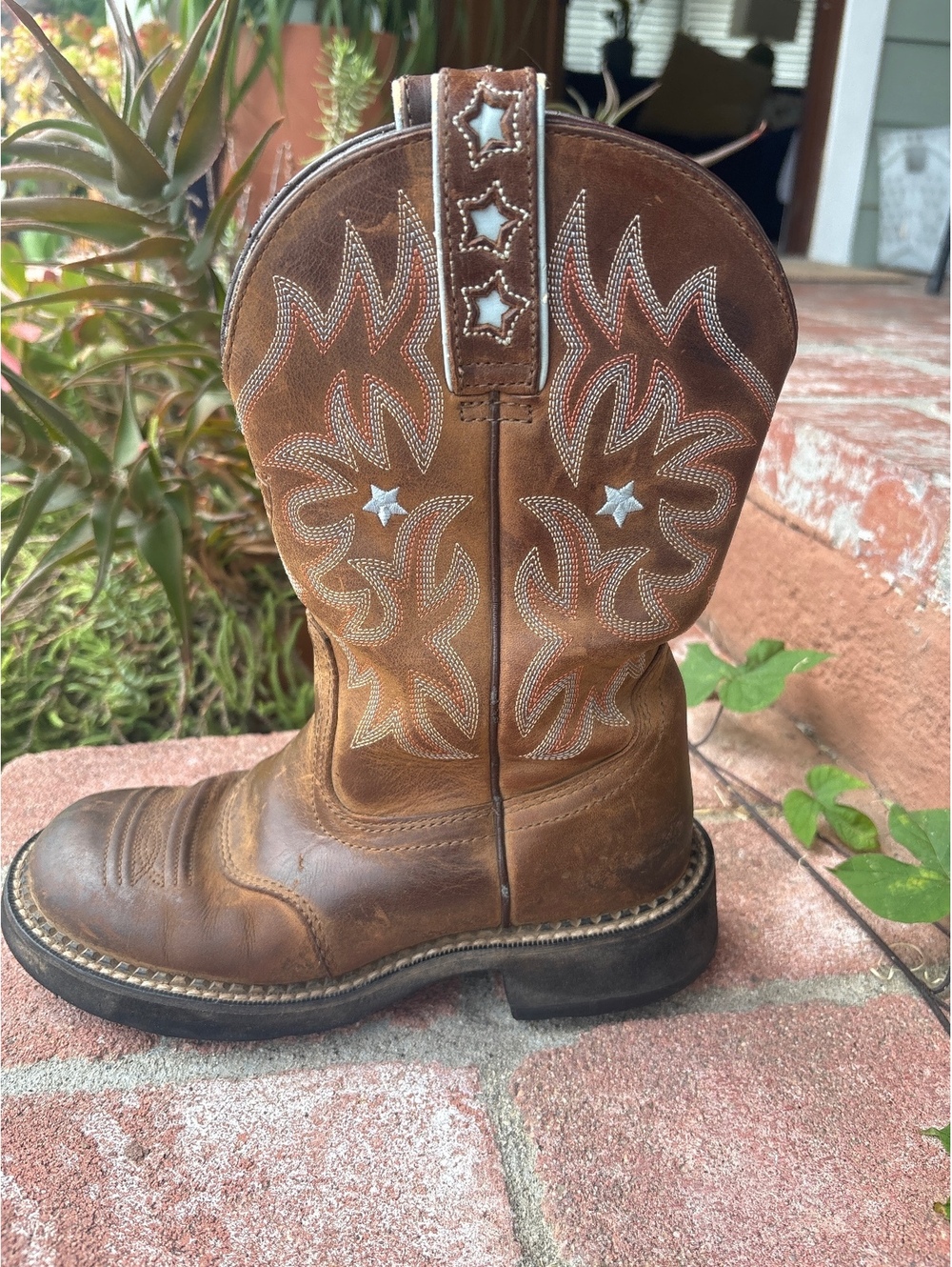 Ariat Brown Leather Western Cowboy Boots with Star Detail Size 6B